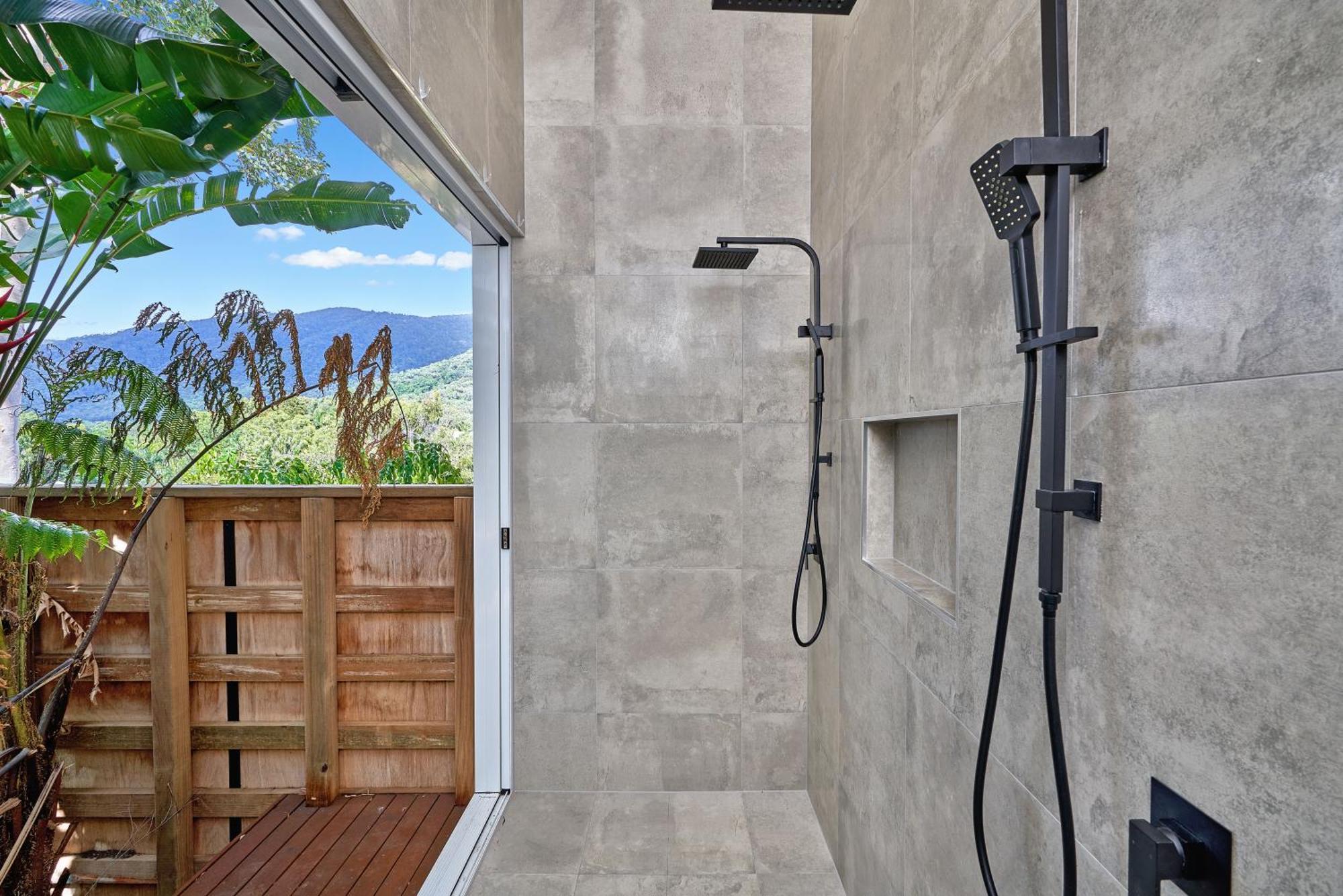 Canopy Views Holiday House With Heated Pool Palm Cove Exterior photo